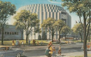DEARBORN , Michigan , 1957 ; FORD Rotunda