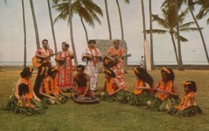 Vintage Postcard Entertainers At Waikiki Hulas Poi Making Net Throwing By Hawaii