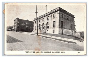 Post Office Building Manistee Michigan MI WB Photo-Tone Postcard U22