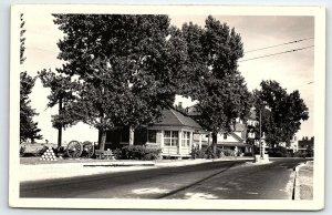 1940s CIVIL WAR CANNON OUTSIDE ??LL CREEK GUARD HOUSE RPPC POSTCARD P2816G