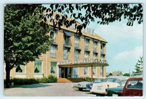 ELSINORE, Denmark ~ HOTEL PRINS HAMLET  c1950s  Cars  Roadside Postcard