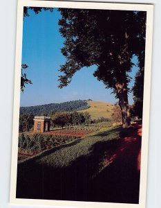 Postcard The Monticello vegetable garden and garden pavilion Virginia USA