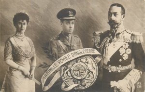 England Patriotic Gallery Portrait Royal Family Postcard 