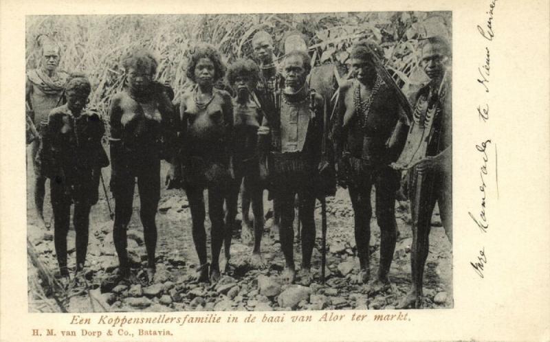 indonesia, SUNDA ALOR, Native Headhunters Family, Cannibals (1899) Postcard (1)