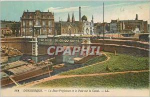 CPA Dunkerque La Sous préfecture et le Pont sur le Canal 