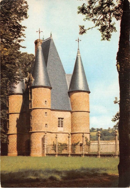 br108496 carrouges le chateau france