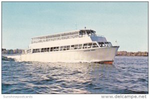 Tour Boat American Venus Thousand Islands New York