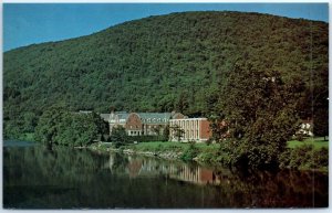 Postcard - Kent School For Boys On the Housatonic River, at Kent, Connecticut