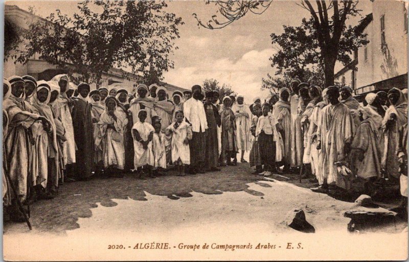 Algeria Group Of Local Arabs In Traditional Costume