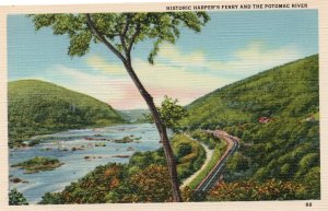 13220 Historic Harper's Ferry and the Potomac River, West Virginia