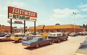 Springfield Illinois Fleetwood Restaurant Street View Antique Postcard K59586