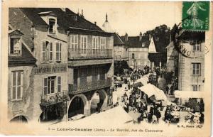 CPA AK LONS-le-SAUNIER - Le Marché rue du Commerce (211489)