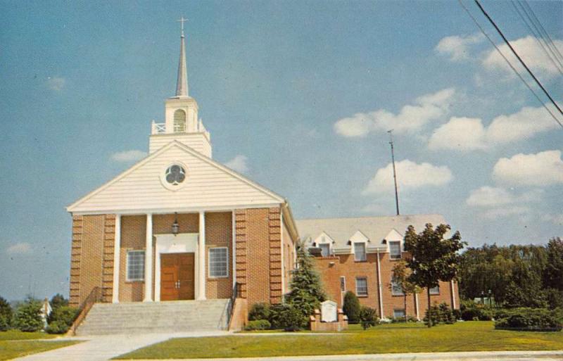 Milford Delaware St Johns RC Church Street View Vintage Postcard K52872 