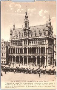 VINTAGE POSTCARD THE KING'S QUARTERS AND ROYAL PALACE AT BRUSSELS BELGIUM