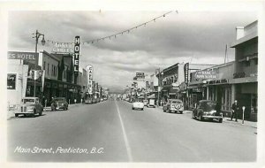 Canada, Penticton, B.C, RPPC, Main Street, Elite Cafe