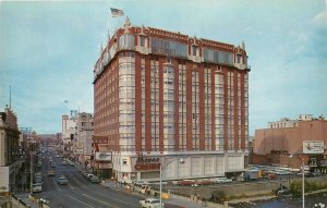 1950s Reno Nevada Ma[es Hotel occupation Roberts Postcard 26-319