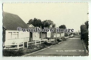 tp8773 - Leics - View of the Leys, in Countesthorpe - Postcard