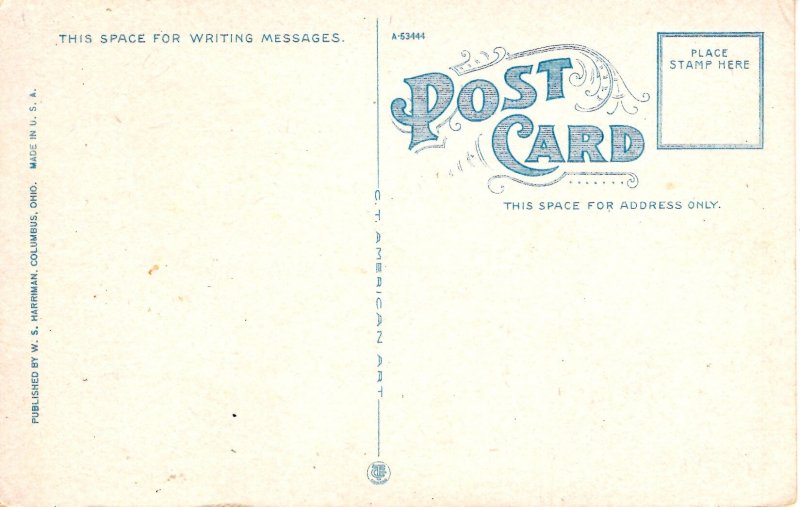 Columbus, Ohio Double Decker trolley in front of the State Capitol