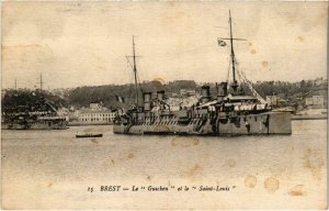 CPA Brest- Le Guichen et le Saint Louis FRANCE (1025653)