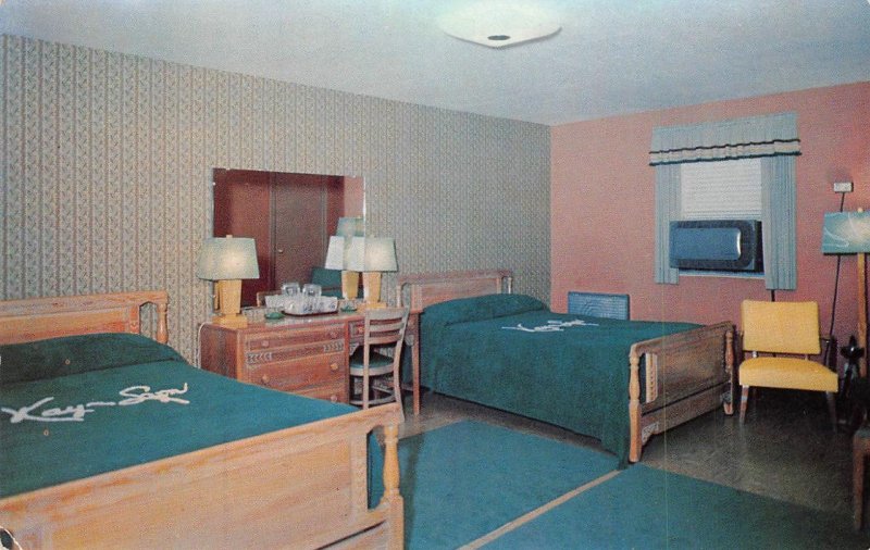 KAY-LYN KOURT Richland, Georgia Mid-Century Modern Interior c1950s Postcard