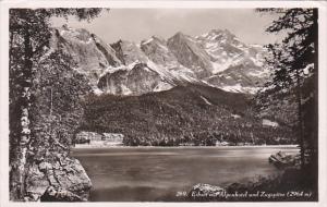 Germany Eibsee mit Alpenhotel und Zugspitze Photo