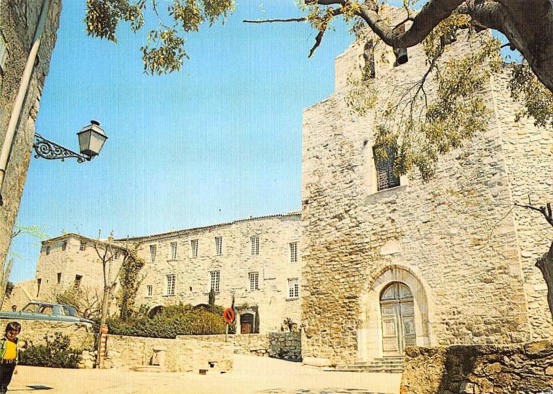 BT10356 Le Castellet l eglise et le chateau       France