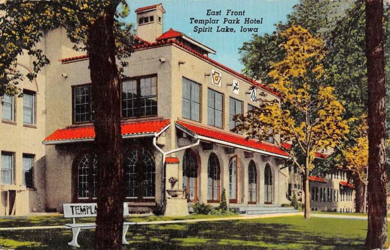 Spirit Lake Iowa Templar Park Hotel East Front Antique Postcard K41717