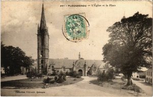 CPA Plougasnou - L'Eglise et la Place (1034179)