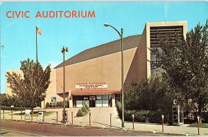 Chrome ARENA SCENE Omaha Nebraska NE AH9799