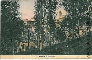 04967 VINTAGE POSTCARD: CARRARA MASS: MULAZZO-