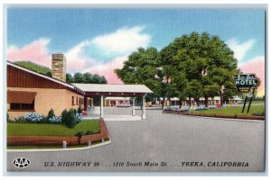 c1940's Ben-Ber Motel & Restaurant Cottages Cars View Yreka California Postcard
