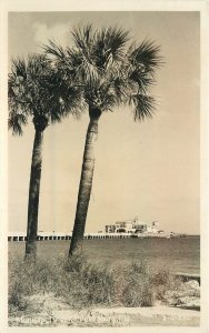 Postcard RPPC Florida St. Petersburg Municipal Pier Cline 1940s 23-3315