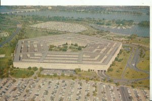 America Postcard - The Pentagon - Arlington - Virginia - Ref 12523A