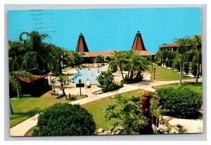 Vintage 1982 Postcard Pool Palm Tree Tahitian Motor Lodge Tarpon Springs Florida