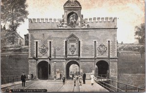 France Lille La Porte de Roubaix Vintage Postcard C084