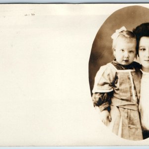 c1910s A Cute Mom & Little Girl RPPC Young Mother Lady Woman Adorable Photo A213