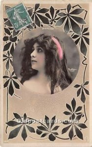 Mercier Reutlinger Photography 1910 stamp on front