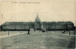 CPA PARIS 7e Les Invalides. Facade sur l'Esplanade (241459)