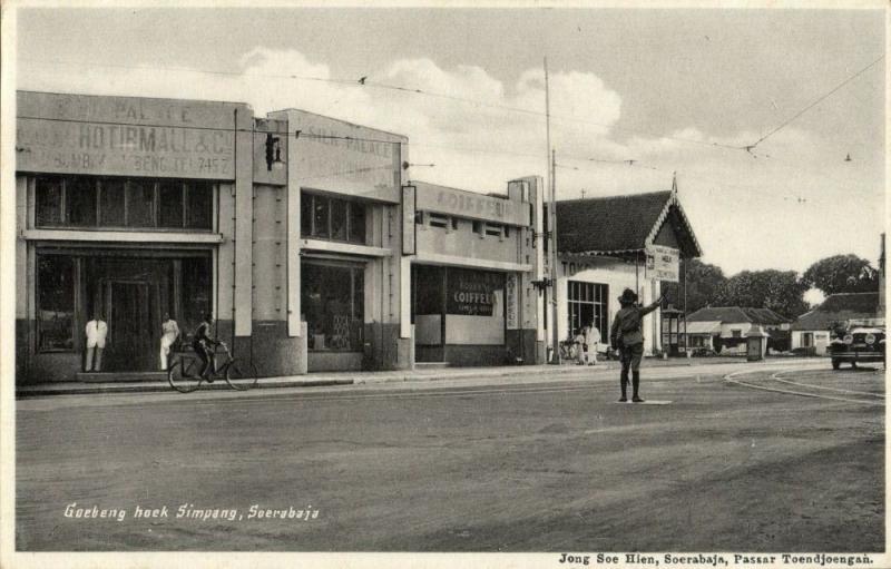 indonesia, JAVA SOERABAIA, Goebeng corner Simpang, Police (1920s) Postcard