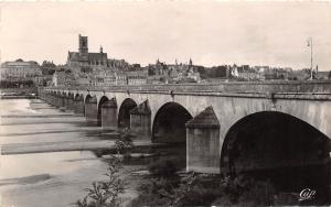BR38956 Le Pont sur la loire Nevers france