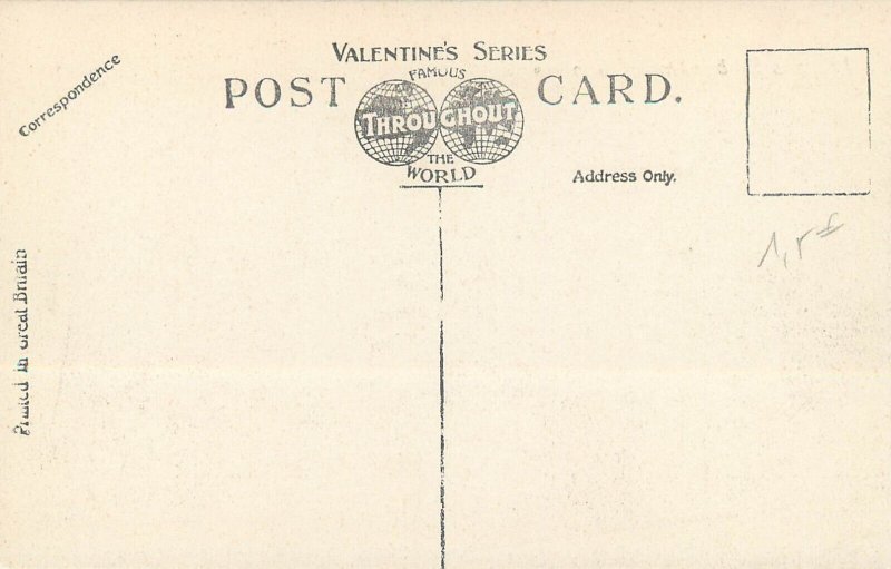 London Thames navigation & sailing paddle steamer Needle pier dock