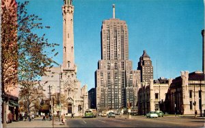 Illinois, Chicago - Palmolive Building & Water Tower - [IL-184]