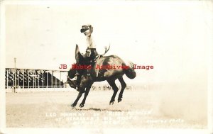 Rodeo, Burwell, Nebraska, RPPC, Cowboy Leo Murray on Ridge Runner,Moore Photo