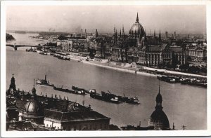 Hungary Budapest Parliament Building Vintage RPPC 09.15