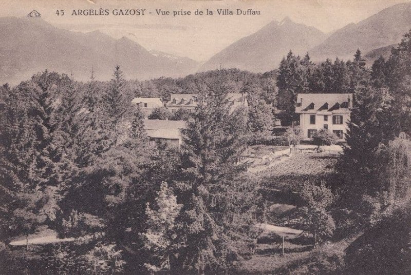 Les Hautes Pyrenees Argeles Gazost Vue Generale Prise Ville  Duffau Postcard