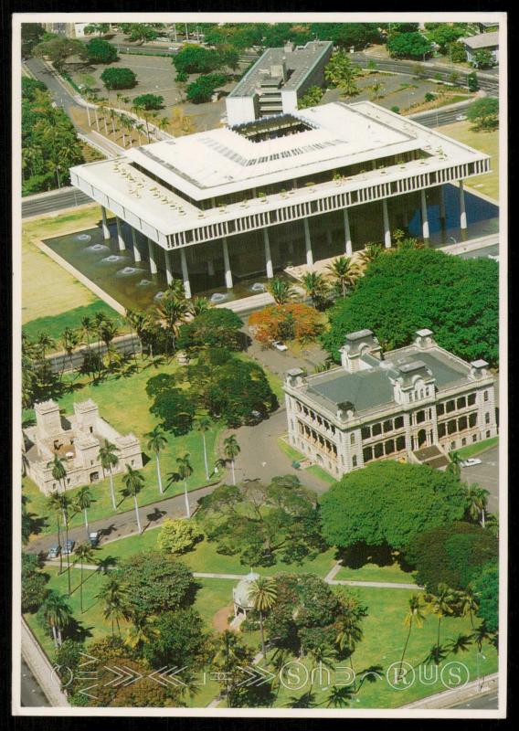 Iolani Palace, Iolani Barracks, The Bandstand and State Capitol