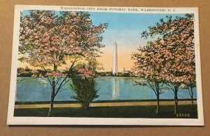 VINTAGE UNUSED  POSTCARD WASHINGTON CITY FR. POTOMAC PARK, WASHINGTON, D.C.