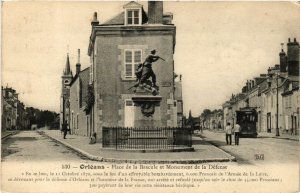 CPA ORLÉANS Place de la Bascule et Monument de la Défense (608517)