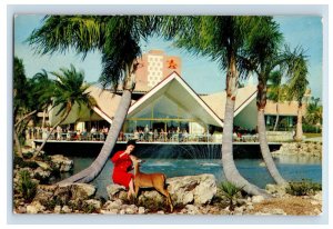 Vintage Budwiser Brewery Tampa Flordia. Postcard P132E