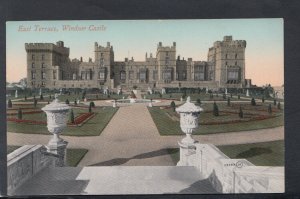 Berkshire Postcard - East Terrace, Windsor Castle    RS20215